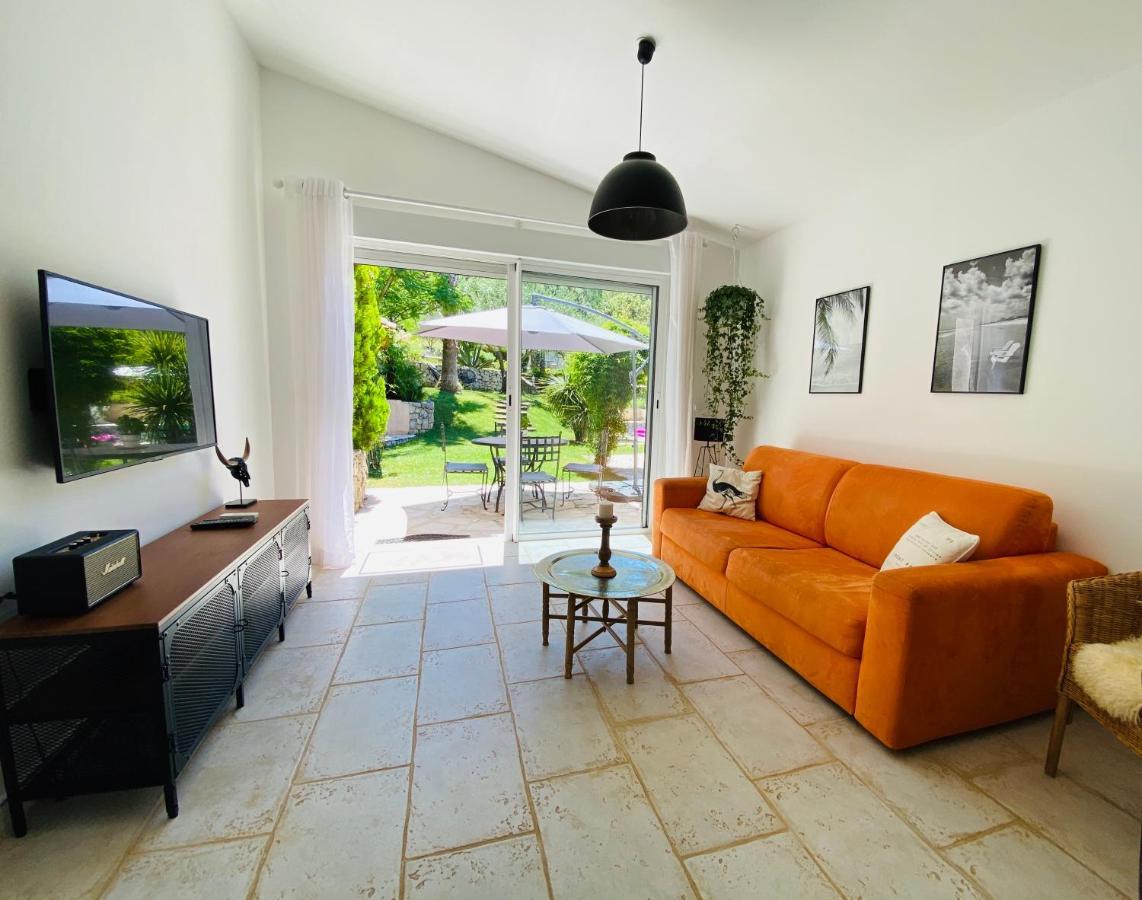 Maison De Vacances Villa Cardabella Le Tignet Eksteriør billede